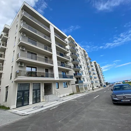 Apartamento Alemar Năvodari
